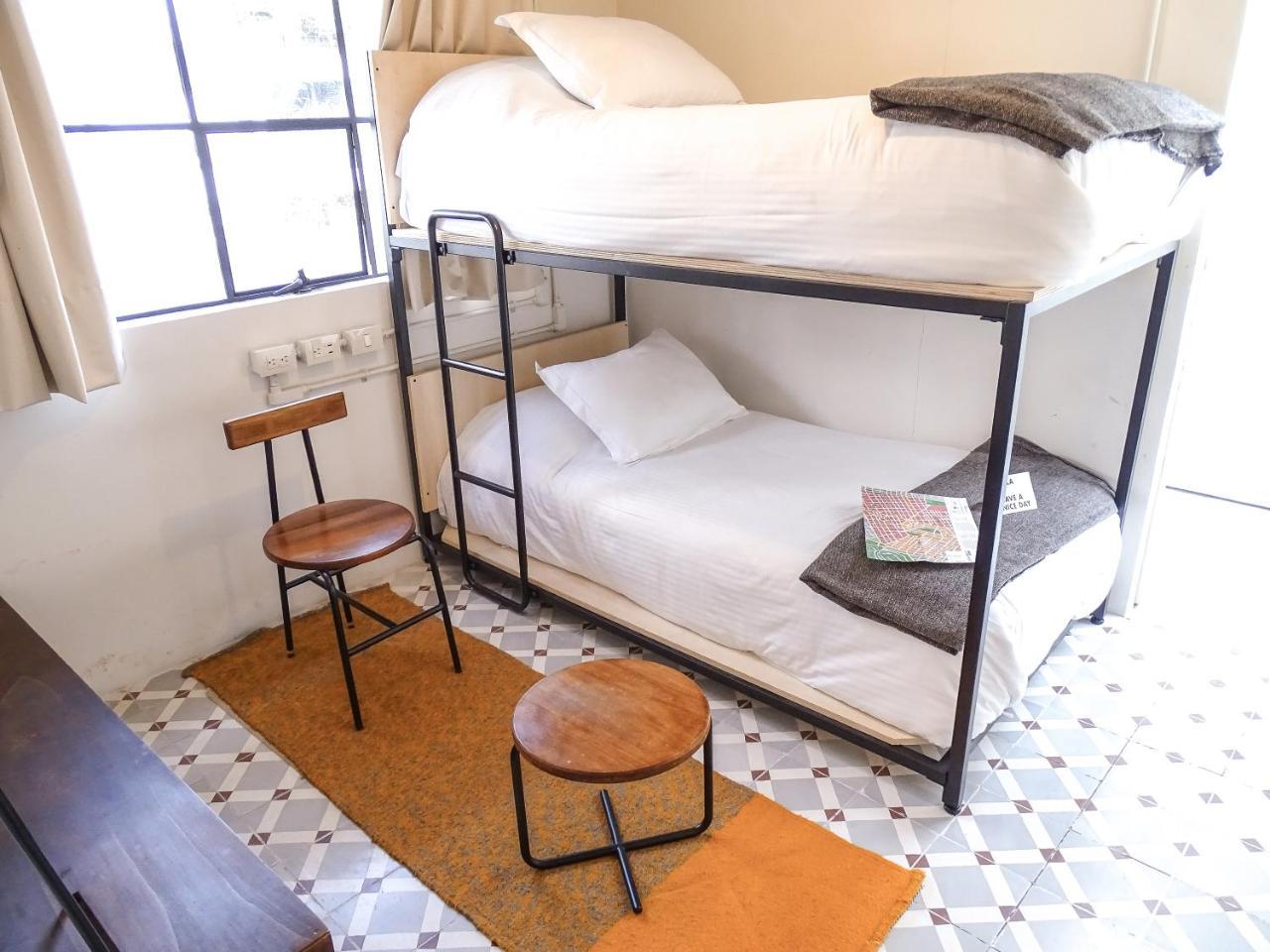 Izta Hostels メキシコシティ エクステリア 写真